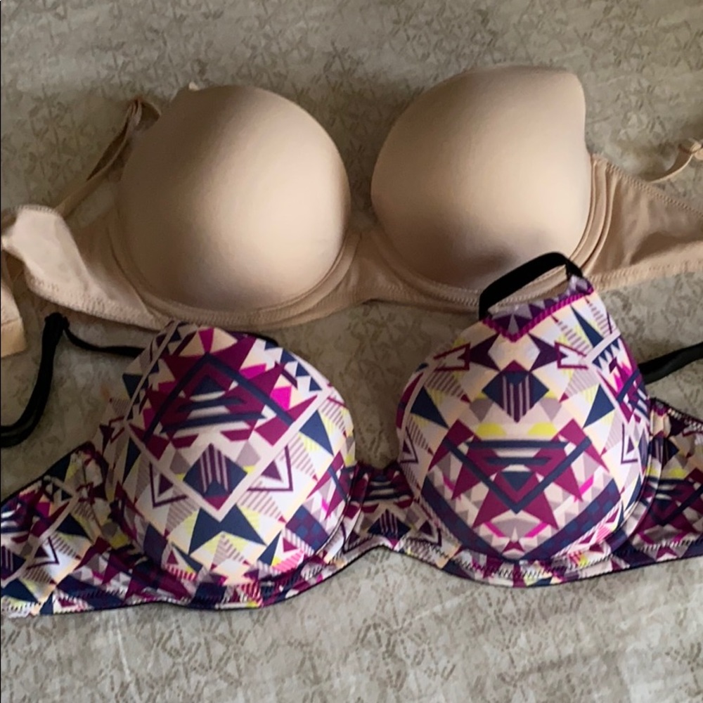 Victoria’s Secret PINK t-shirt bras